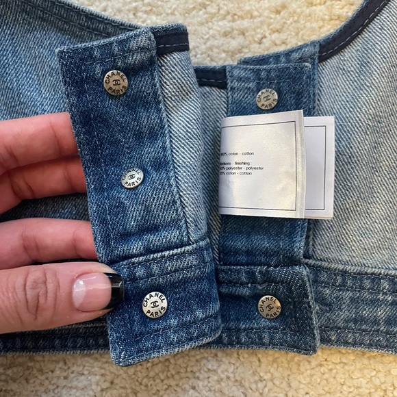 CHANEL Denim vest Italy 36 small 0-4 - Picture 13 of 16